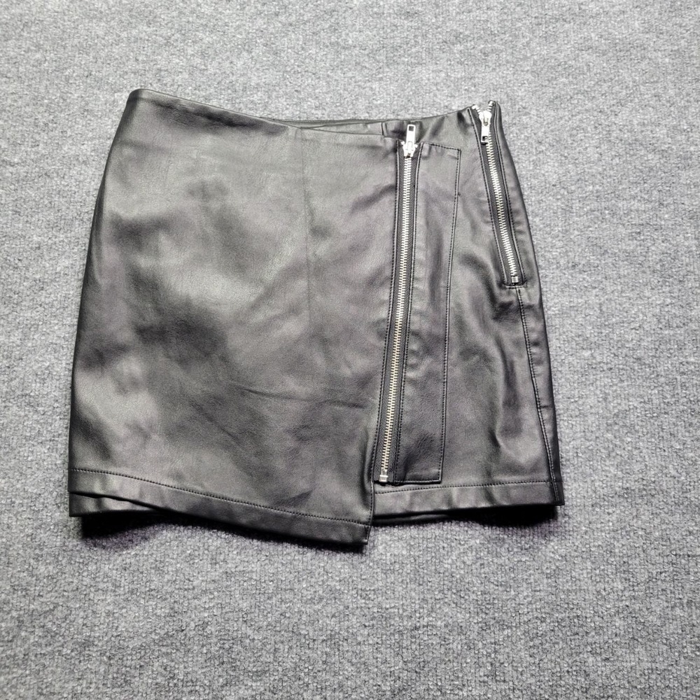 Lulus Mini Skirt Womens Small Black‎ Zipper Detail Asymmetrical Party Casual
